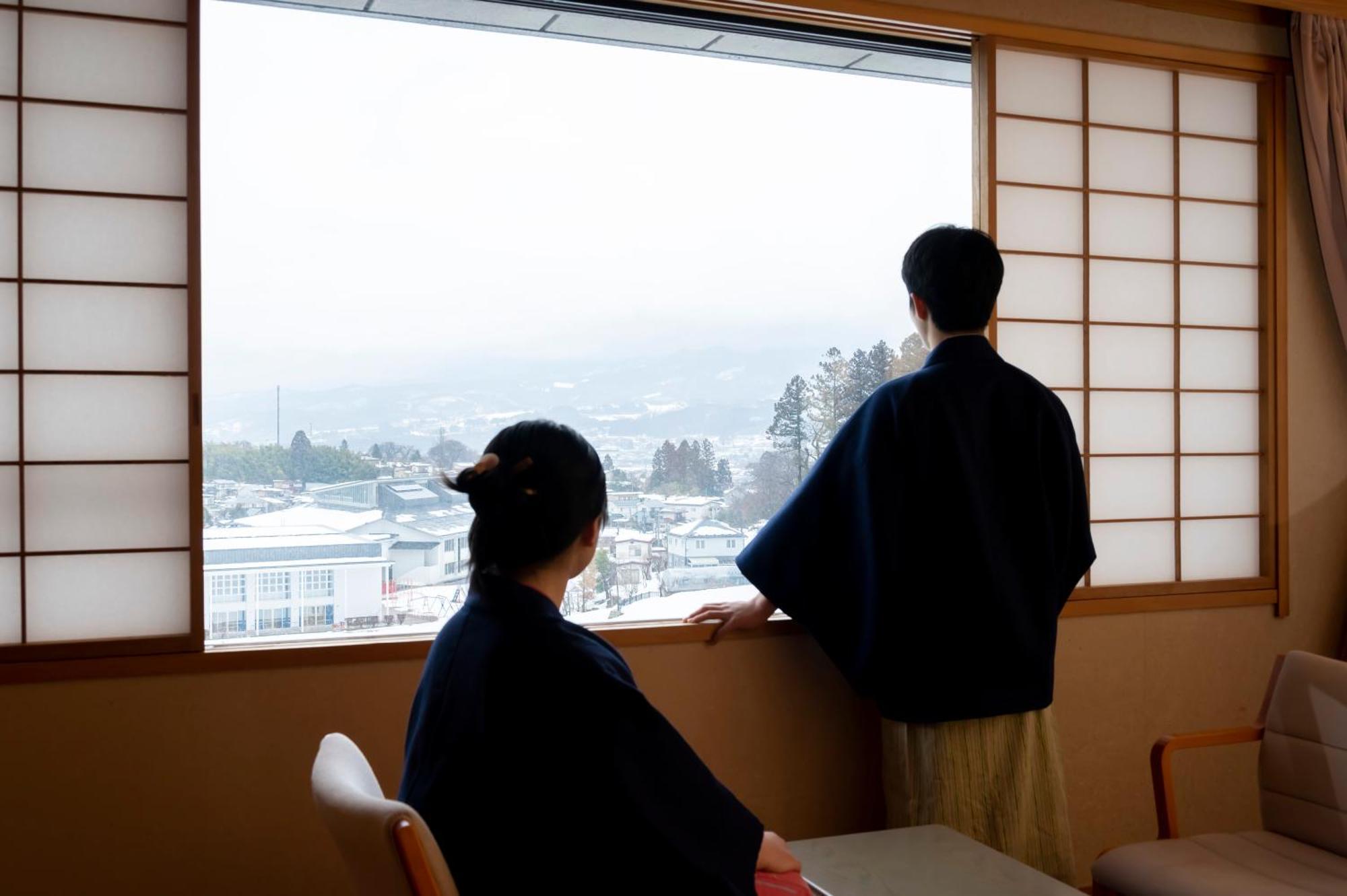 Senkeien Tsukioka Hotel Kaminoyama Eksteriør bilde
